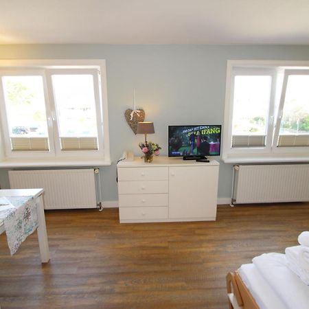 Haus Guenther - Mittelweg 1, App 1 Wenningstedt-Braderup Exteriér fotografie